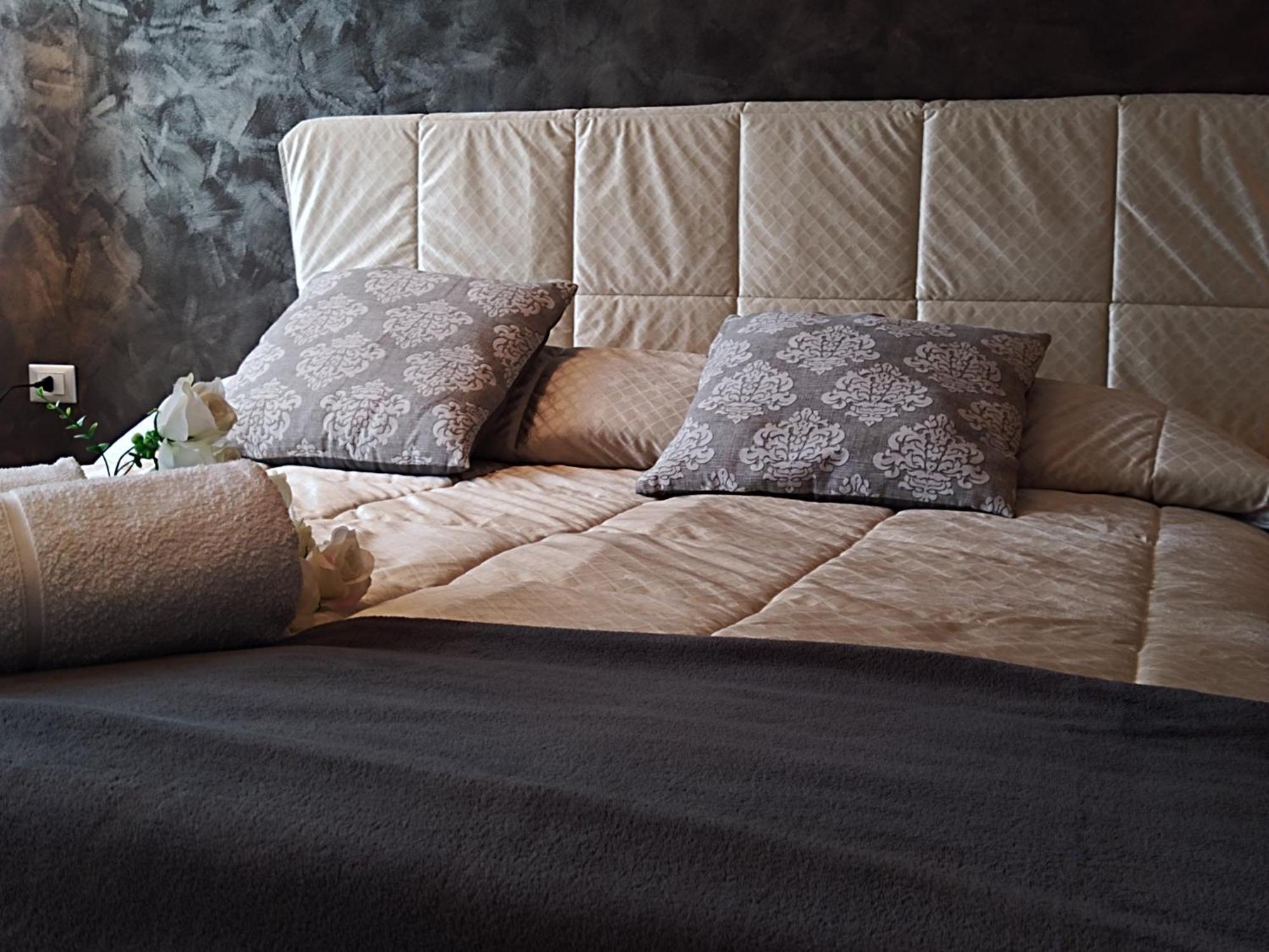 Twin House Apartment Tito Екстериор снимка