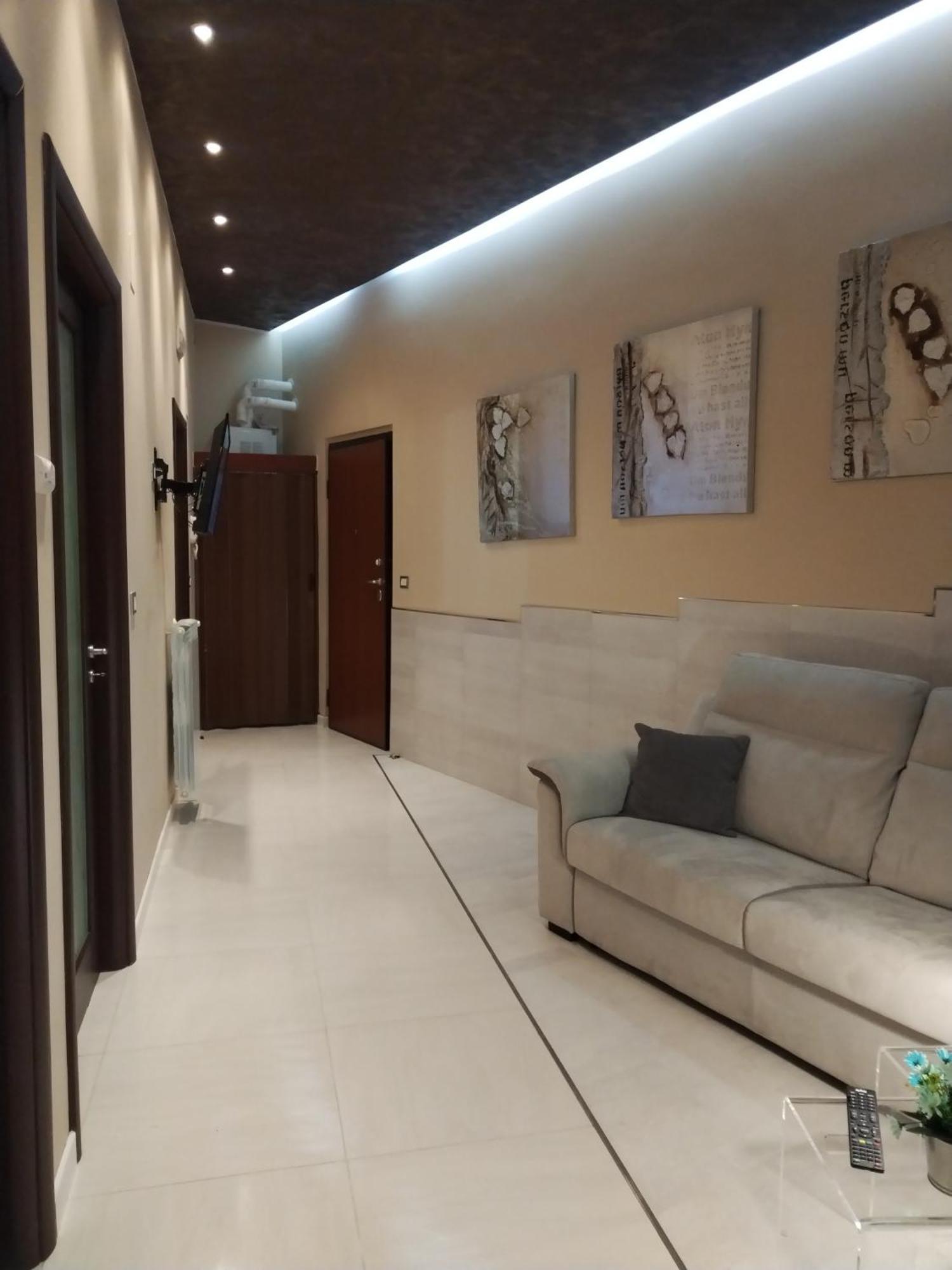 Twin House Apartment Tito Екстериор снимка